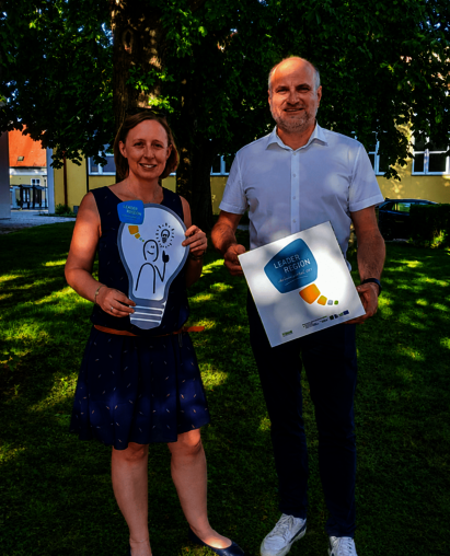 Pressefoto Neue Förderaufrufe Christine Filipp und Christian Frank Pressefoto Neue Förderaufrufe Christine Filipp und Christian Frank