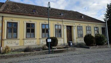 Volksschule Kirchstetten