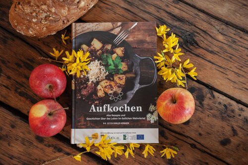 Kochbuch Aufkochen und Äpfel